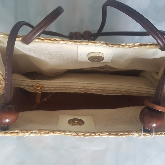 Urban Expression straw bag, brand new with tag on, vegan - Picture 6 of 8